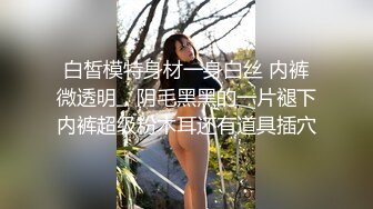 小陈头星选约了个高颜值牛仔裤妹子啪啪，舔弄掰穴上位骑乘镜头前后入表情可见