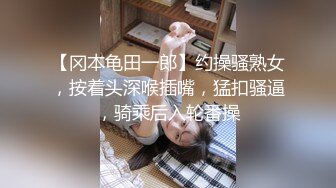 36D巨乳骚人妻，黑丝高跟诱惑，这大屁股谁不喜欢啊，让小哥玩着骚奶子深喉大鸡巴，激情上位爆草奶子乱晃