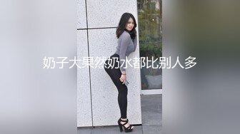 麻花辫酒窝颜值美女小姐姐大尺度秀，揉捏奶子撩起裙子扭动，对着镜头掰穴揉搓，拿出假屌抽插，娇喘呻吟连连