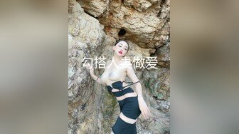 短发素人家中自慰按摩解闷