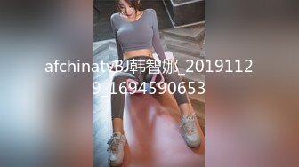 丰乳肥臀小女仆，甜美萌妹激情操逼，第一视角抽插，大白屁股骑乘打桩，操的流出白浆