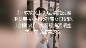 留守美少妇，巨乳吊钟奶子一个人全裸卧室自慰，特写大鲍鱼